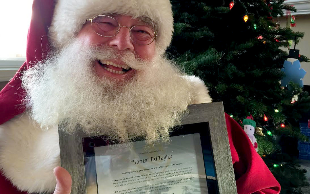 Award to Santa (Ed Taylor)